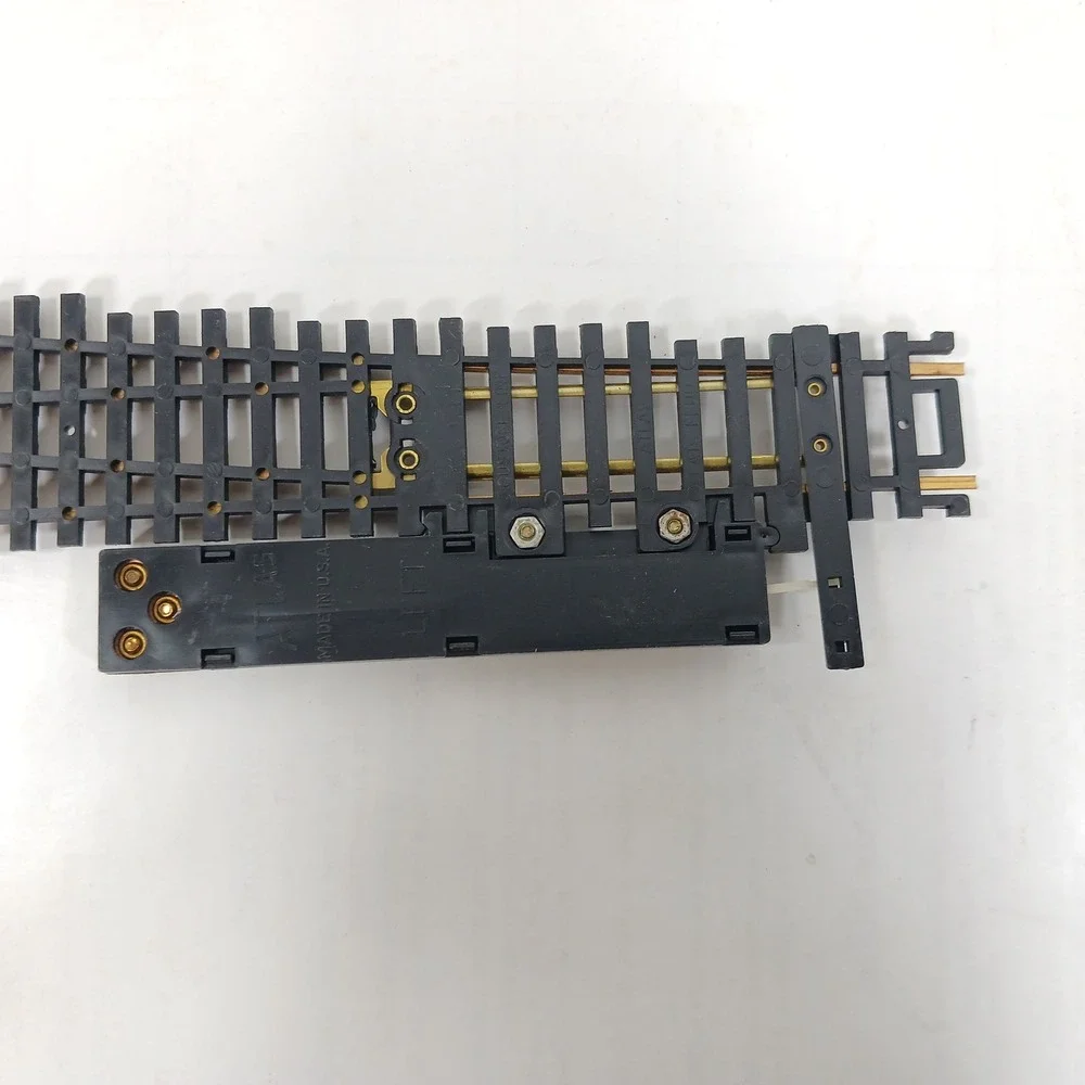 2 Atlas HO Scale Remote Left Hand Switch Track Brass Rail Model Railroad Turnout